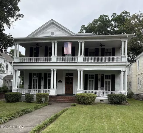 312 College St #3, Macon, GA 31201