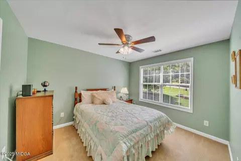 Bedroom - 536 Sam Brown Blvd, Commerce, GA 30529 photo 5 of 6
