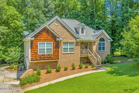 536 Sam Brown Blvd, Commerce, GA 30529