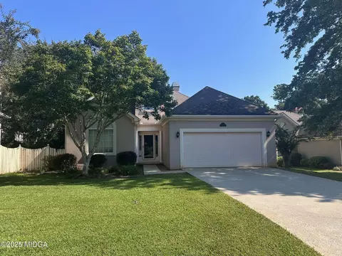 133 Princeton Dr, Macon, GA 31220