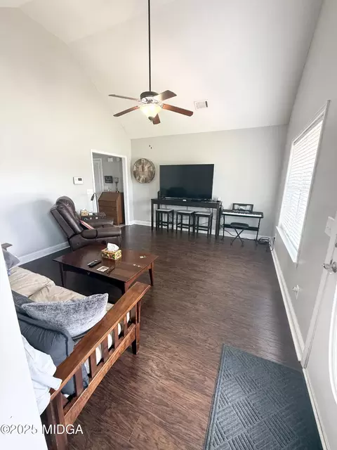 Living - 417 Covington Cv, Byron, GA 31008 photo 1 of 1