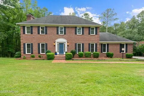 139 River Knl, Macon, GA 31211