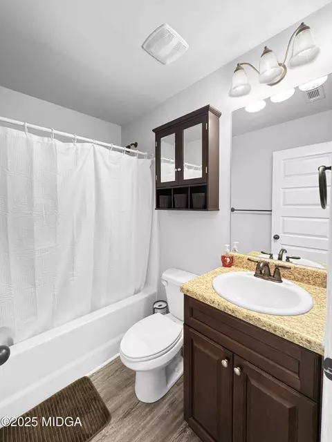 Bath - 837 Weldon Rd, Forsyth, GA 31029 photo 4 of 4