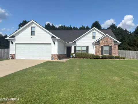 837 Weldon Rd, Forsyth, GA 31029