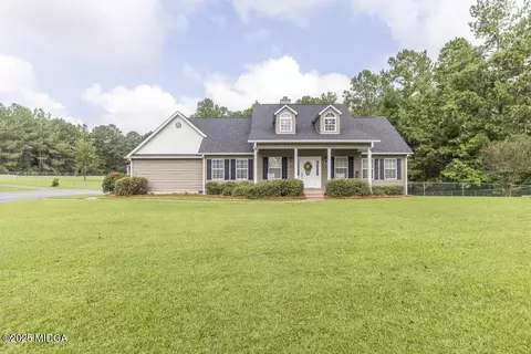 674 Mount Paran Rd, Lizella, GA 31052