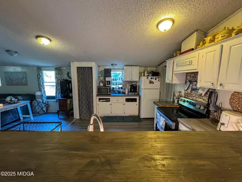 135 Parker Dr, Macon, GA 31217 photo 9