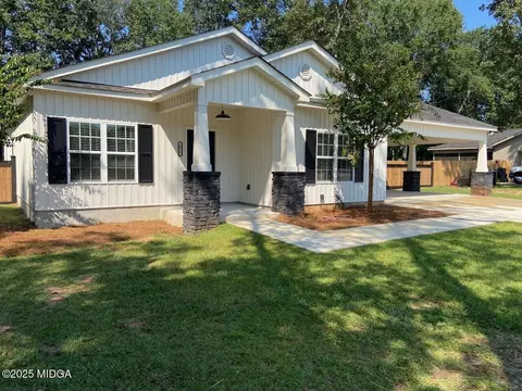 476 Walker Rd, Byron, GA 31008