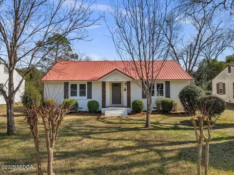 410 Chamlee Dr, Fort Valley, GA 31030