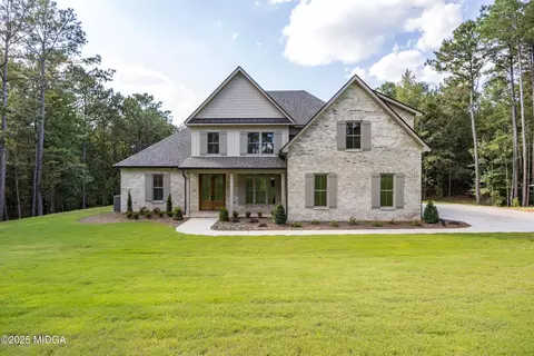 584 Pea Ridge Rd, Juliette, GA 31046