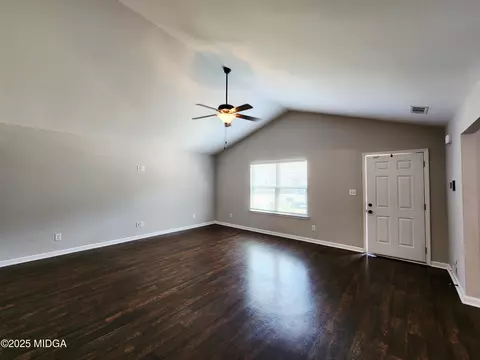 420 Mossy Ln, Gray, GA 31032 photo 3