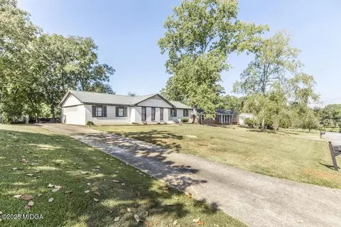 3216 Willowdale Dr, Macon, GA 31204