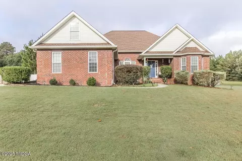 312 Buckskin Dr, Macon, GA 31216