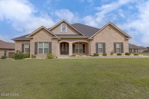 219 Rustic Live Oak Trl, Bonaire, GA 31005
