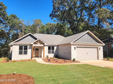 404 Minter Dr, Warner Robins, GA 31088