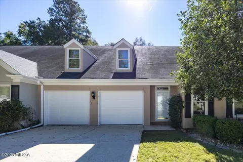 121 Brookstone Way, Macon, GA 31210