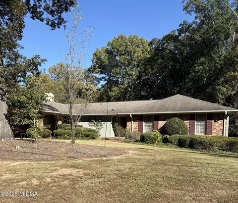 161 Ten Knolls Dr, Macon, GA 31210