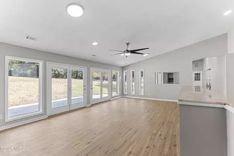 112 Willow Gln, Centerville, GA 31028 photo 14