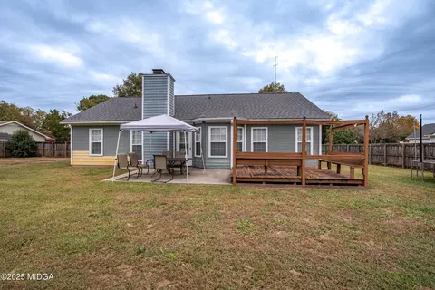 111 Oakridge Dr, Warner Robins, GA 31093 photo 23