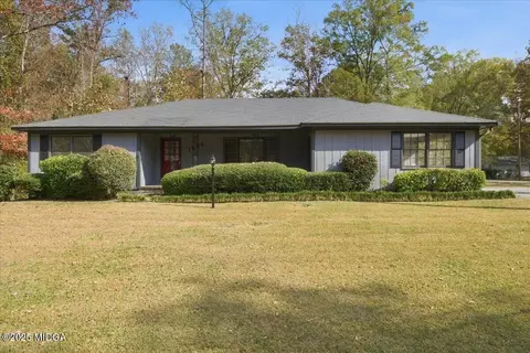 1698 Greentree Pkwy, Macon, GA 31220