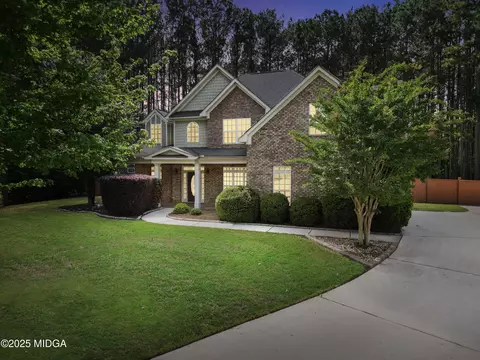 204 Carmell Ct, Mcdonough, GA 30252