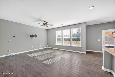 Living - 656 Dolly Dr, Forsyth, GA 31029 photo 3 of 3