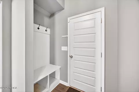 Entry Way - 656 Dolly Dr, Forsyth, GA 31029 photo 3 of 6