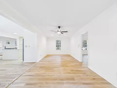 Living - 331 Marjane Dr, Macon, GA 31210 photo 6 of 6