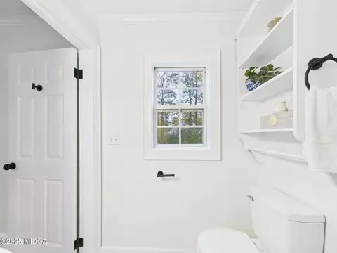 Bath - 331 Marjane Dr, Macon, GA 31210 photo 3 of 6