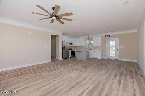 134 Easy St, Cochran, GA 31014 photo 6