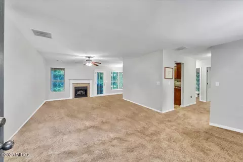 334 Cotton Dr, Jackson, GA 30233 photo 8