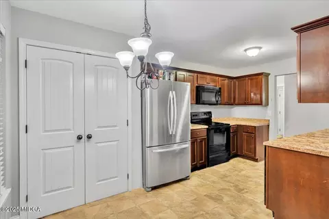 334 Cotton Dr, Jackson, GA 30233 photo 14