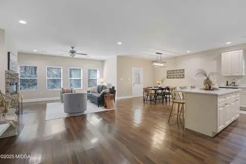 Living - 357 Cypress Dr, Gray, GA 31032 photo 1 of 6