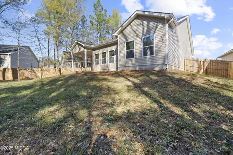 Exterior - 357 Cypress Dr, Gray, GA 31032 photo 5 of 7