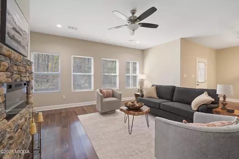 Living - 357 Cypress Dr, Gray, GA 31032 photo 4 of 6