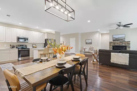 Dining - 357 Cypress Dr, Gray, GA 31032 photo 5 of 6