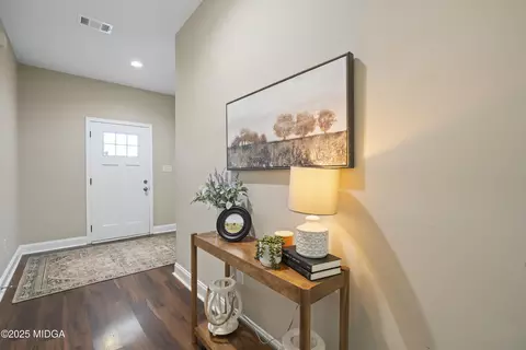 Entry Way - 357 Cypress Dr, Gray, GA 31032 photo 3 of 4