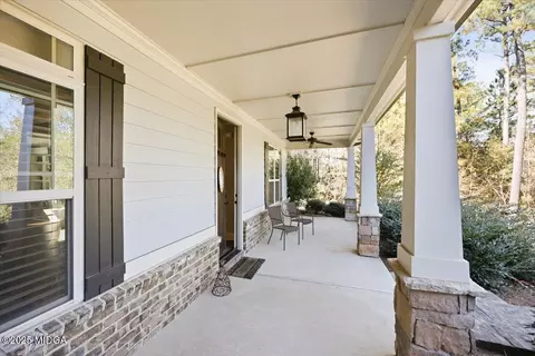 217 Crescent Dr, Forsyth, GA 31029 photo 2