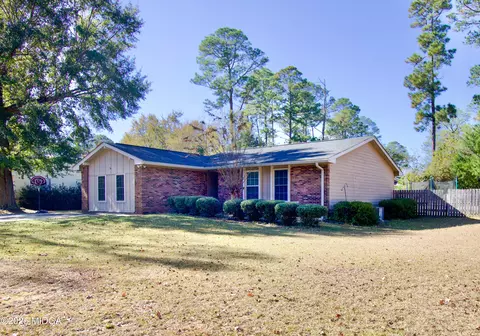 1205 Morningside Dr, Perry, GA 31069