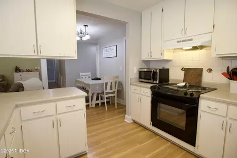 Kitchen - 1205 Morningside Dr, Perry, GA 31069 photo 1 of 3