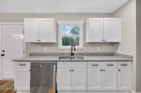 315 Lee St, Perry, GA 31069 photo 9