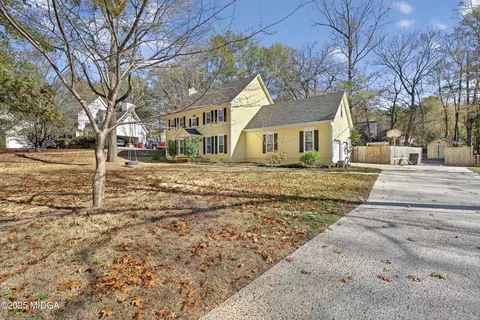 137 Senora Pl, Macon, GA 31210