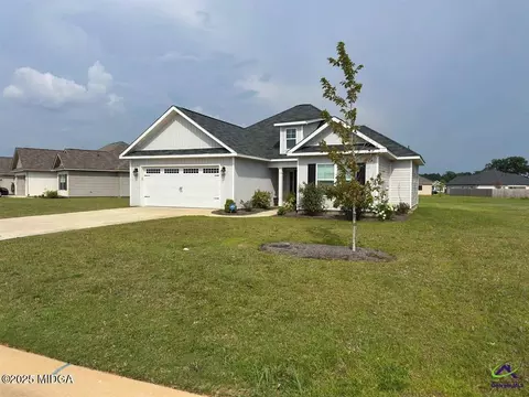 135 Sadie Heights Blvd, Perry, GA 31069
