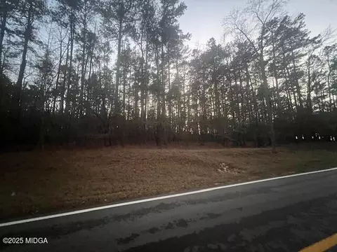 000 S Rock Island Dr, Eatonton, GA 31024