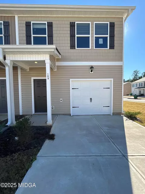 109 Pin Oak Trl, Milledgeville, GA 31061