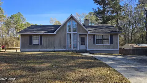210 Jefferson Park Dr, Macon, GA 31220