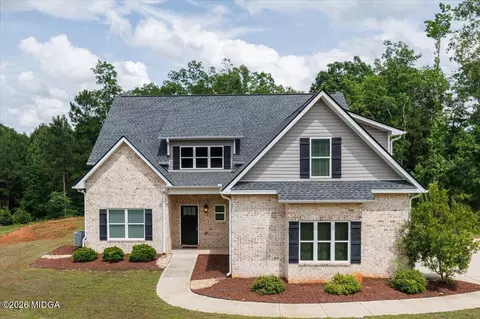 Exterior - 153 Jackson Dr, Forsyth, GA 31029 photo 2 of 4