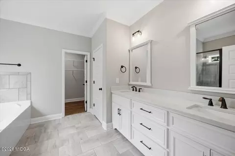 Entry Way - 153 Jackson Dr, Forsyth, GA 31029 photo 1 of 2