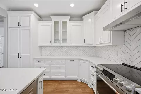 Kitchen - 153 Jackson Dr, Forsyth, GA 31029 photo 2 of 2