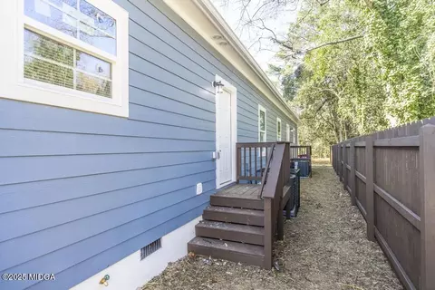Exterior - 2607 Beech Ave, Macon, GA 31204 photo 3 of 10