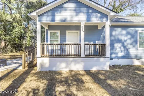 Exterior - 2607 Beech Ave, Macon, GA 31204 photo 6 of 10